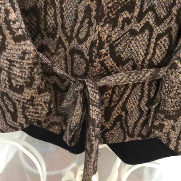 Carol little vest sz 12 leopard pinstripe grey - Picture 10 of 14